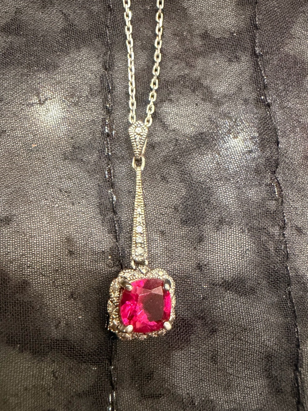 Vintage-Style Silver Necklace with Ruby Cushion Pendant